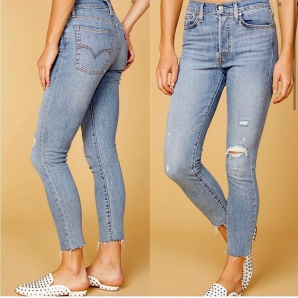 Levi's Wedgie Skinny High Rise Button Fly Jeans - Picture 9 of 9